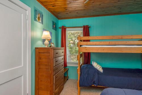 Papas Place by Oak Island Accommodations - photo 37
