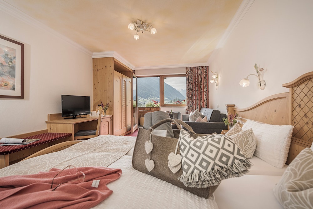 Biohotel Rastbichlhof — Neustift Im Stubaital — photo 4