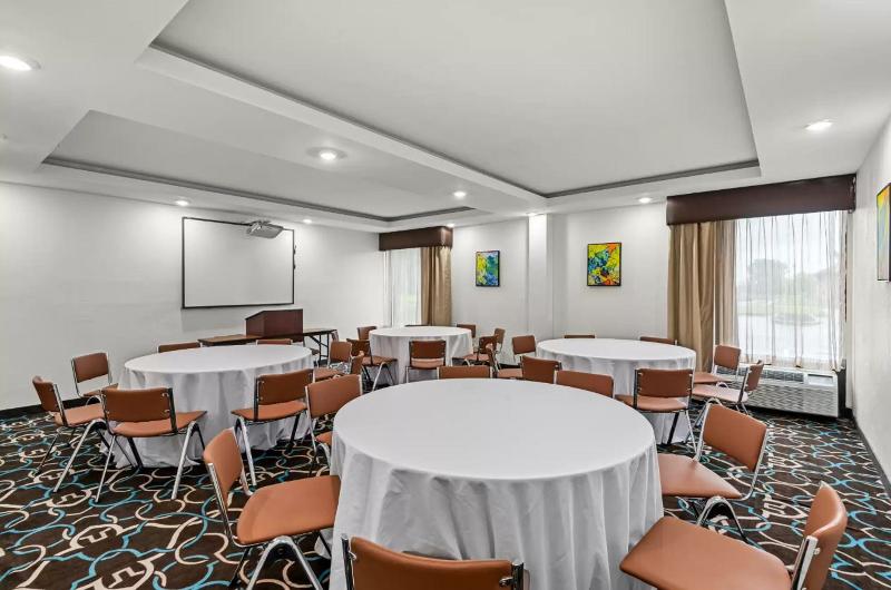 Hotel Concord Syracuse - photo 27