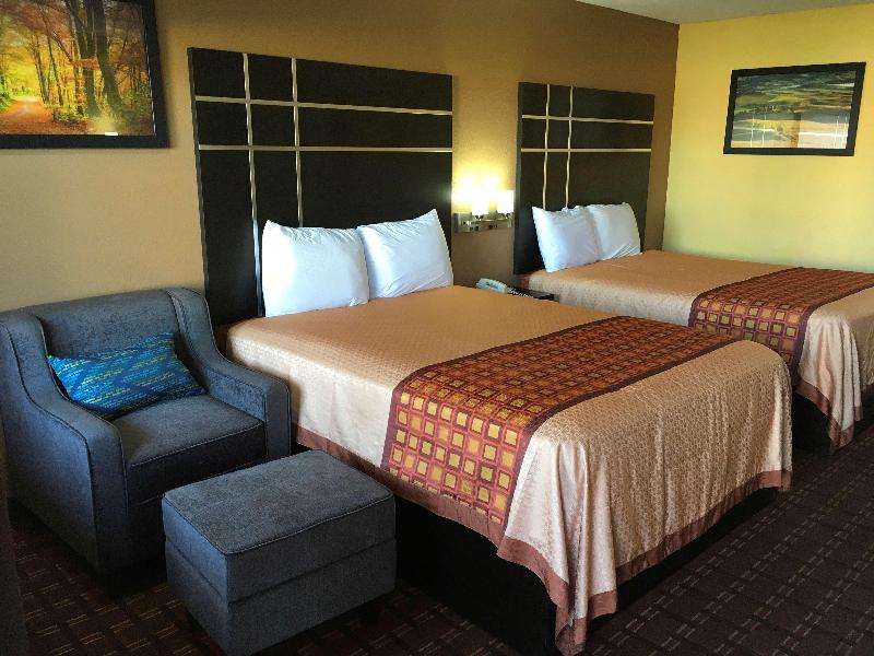 Rodeway Inn Canton - photo 10