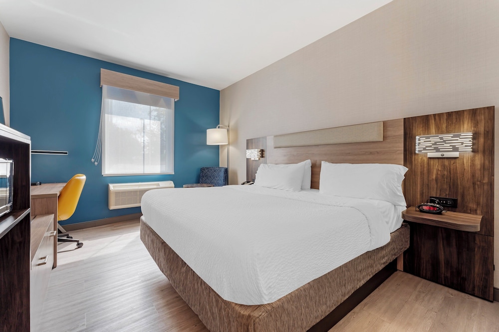 Holiday Inn Express Pittsburgh East Mall Area by IHG - photo 14