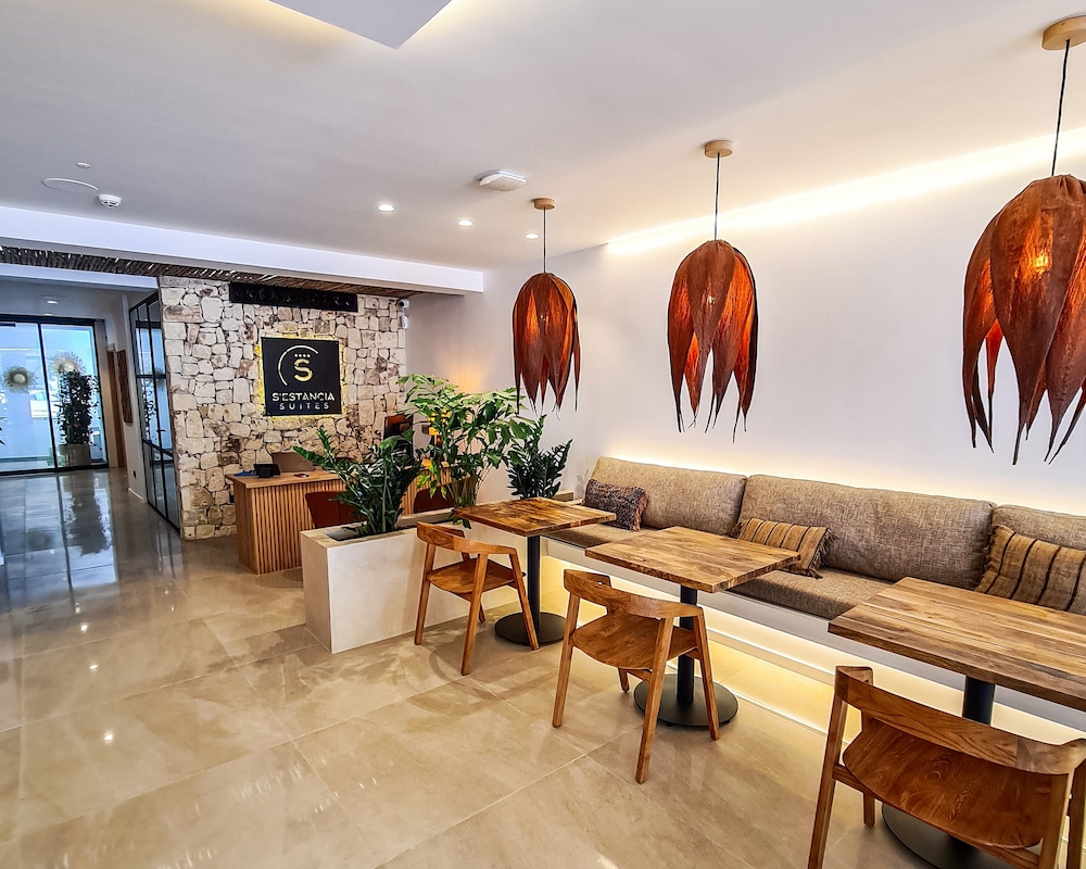 S Estancia Suites — Mercadal — photo 5