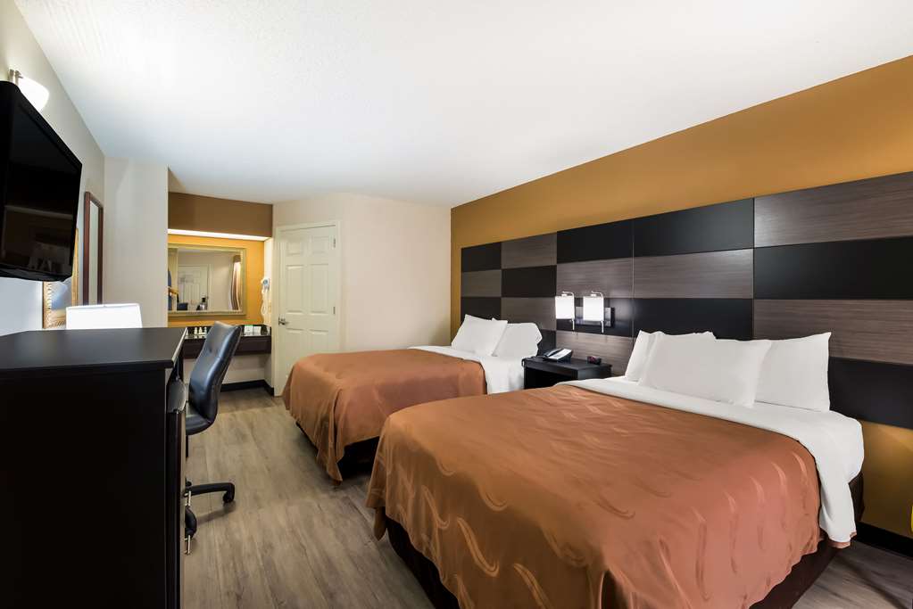 Quality Inn Johnson City I 26 exit 17 - photo 4