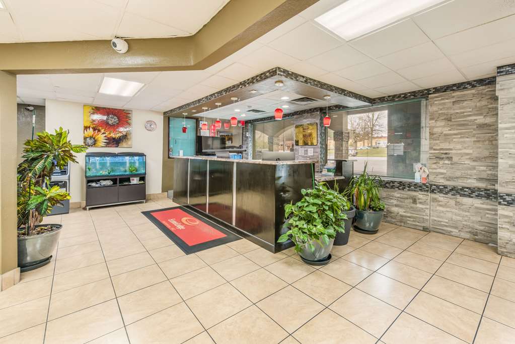 Econo Lodge Salisbury South - photo 8