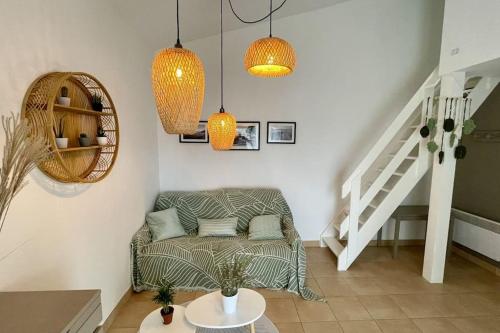 Chuck Location - carbon neutral hotel in Hourtin