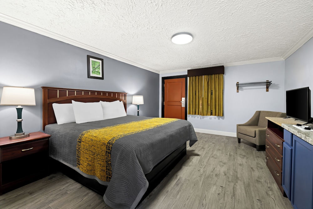 Village Haven Inn & Extended Stay - photo 9