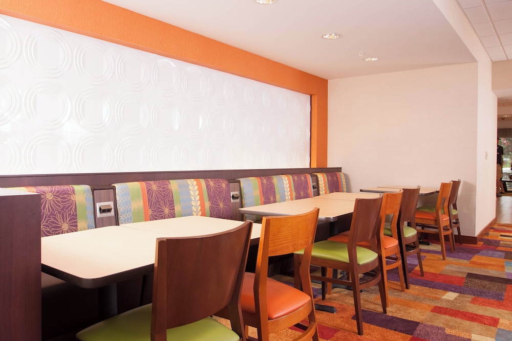 Fairfield Inn by Marriott Greenville Spartanburg Airport - photo 26