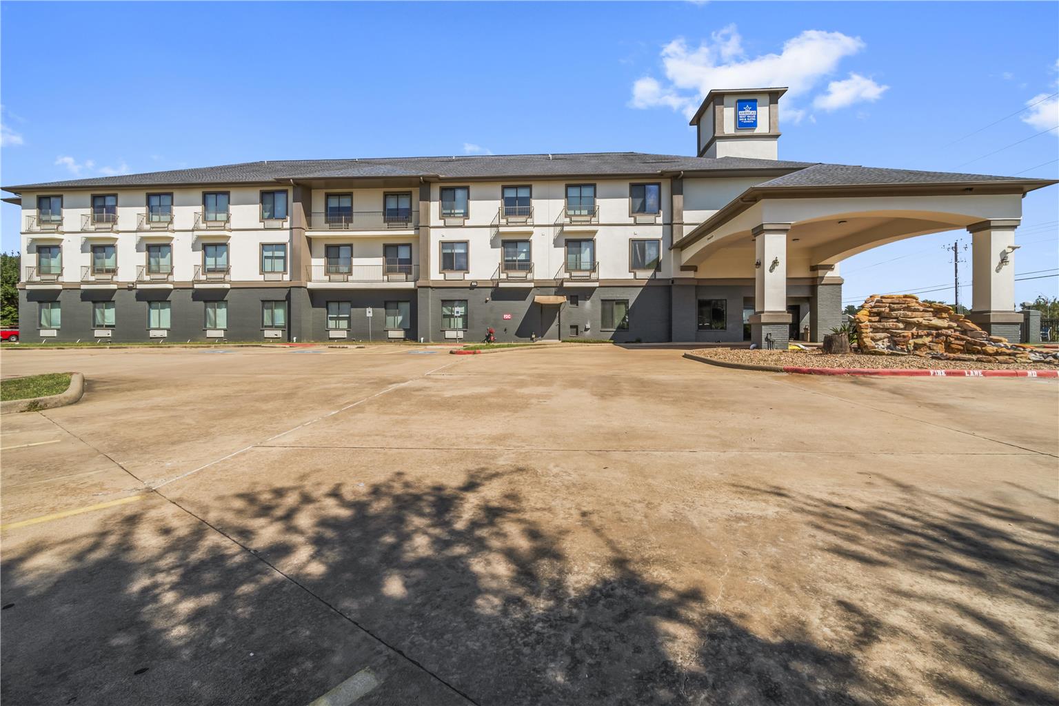 Americas Best Value Inn & Suites Livingston - photo 2