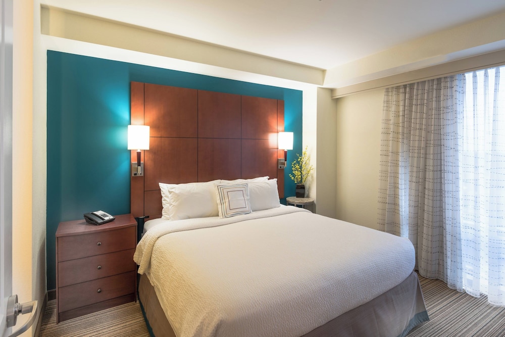 Residence Inn Arlington Ballston - photo 8