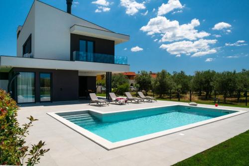 Arestea — 4-Star Luxury Hotel in Vodnjan, Croatia