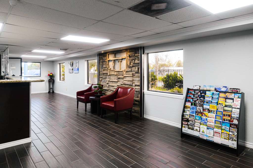 Studio 6 Channelview TX Baytown West - photo 2