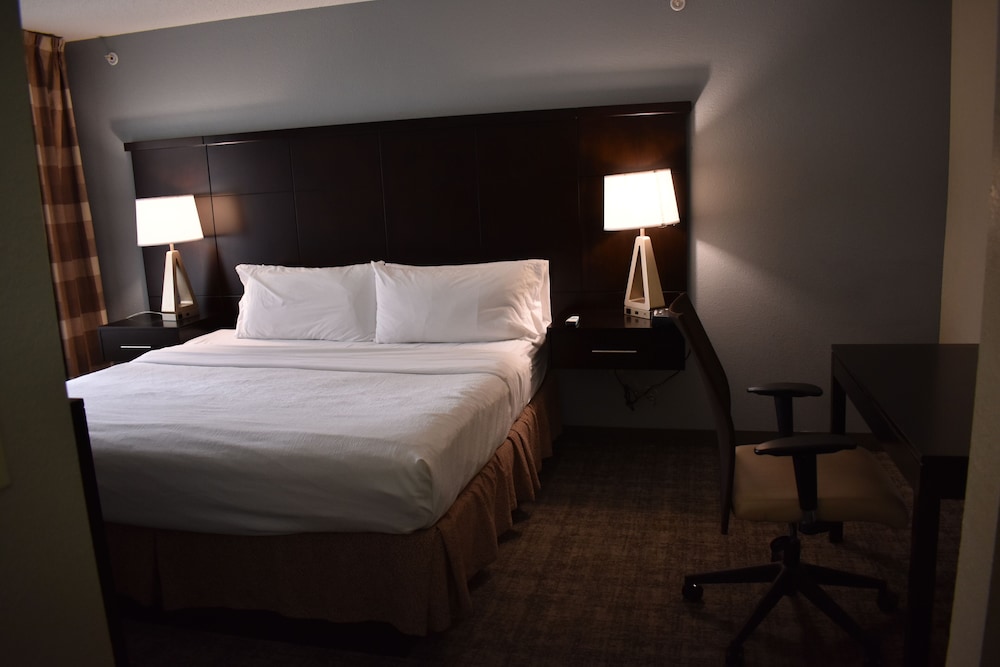 Staybridge Suites Cranbury by IHG - photo 27
