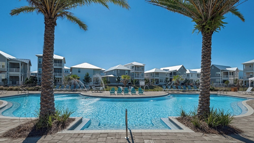 Modern Comfort Resort Style Pool: Perfect Prominence Location for 10 - photo 26