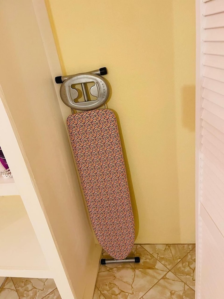 Castle Berry Apartments — Kingstown — photo 4