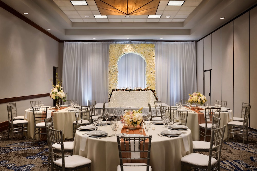 Embassy Suites by Hilton Dallas DFW Airport North - photo 67