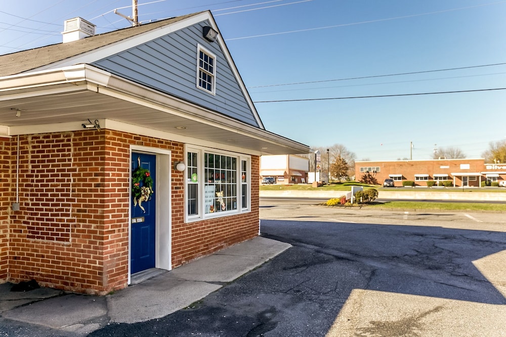 White Marsh Motel - last minute hotel in White Marsh