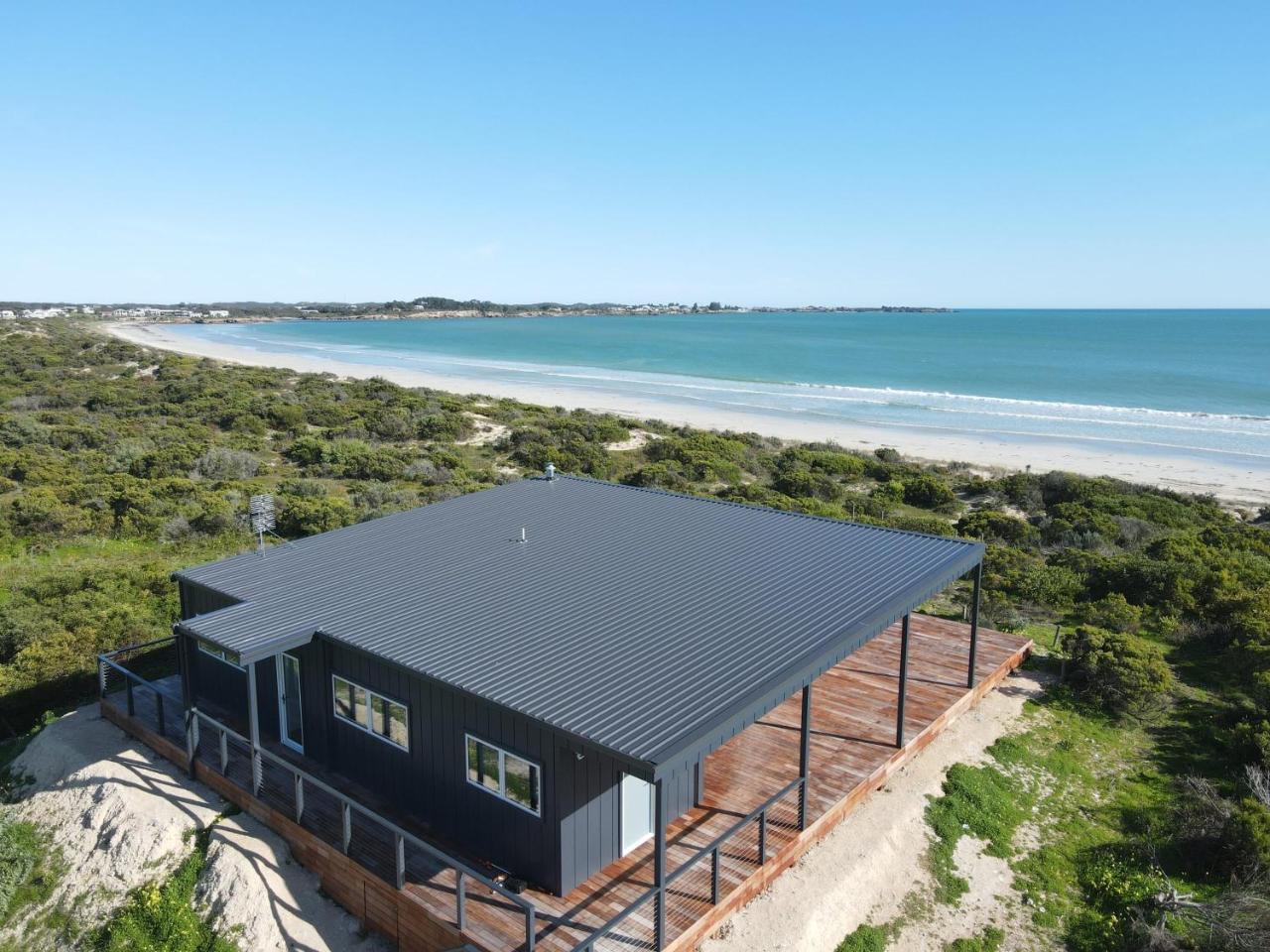 Long Beach Break in Robe, Australia