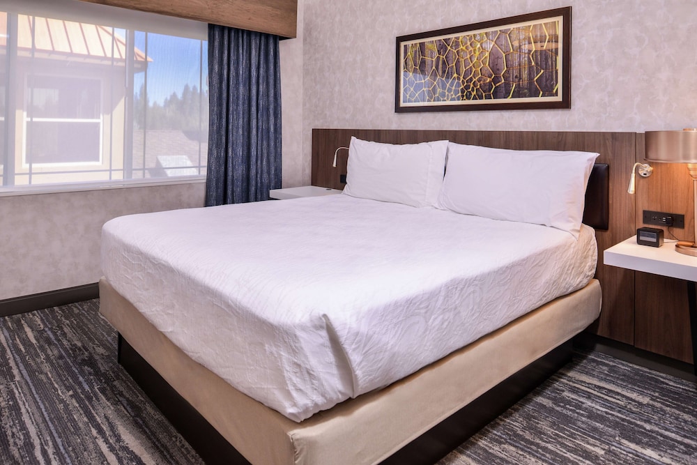 Hilton Garden Inn Bend - photo 25