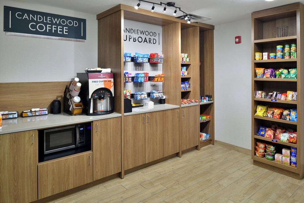 Candlewood Suites Northeast Kansas City by IHG - photo 48