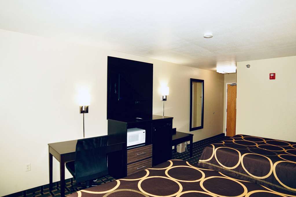 Super 8 by Wyndham Crossville TN - photo 32