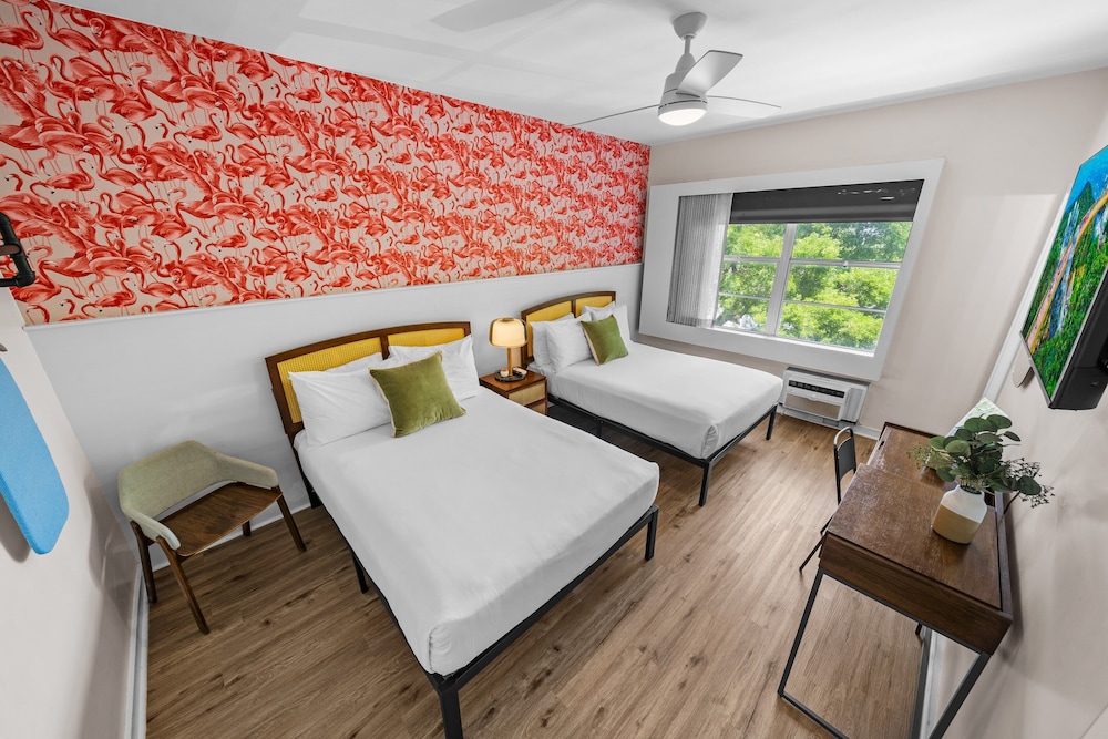 Greenview Hotel by Lowkl - photo 27