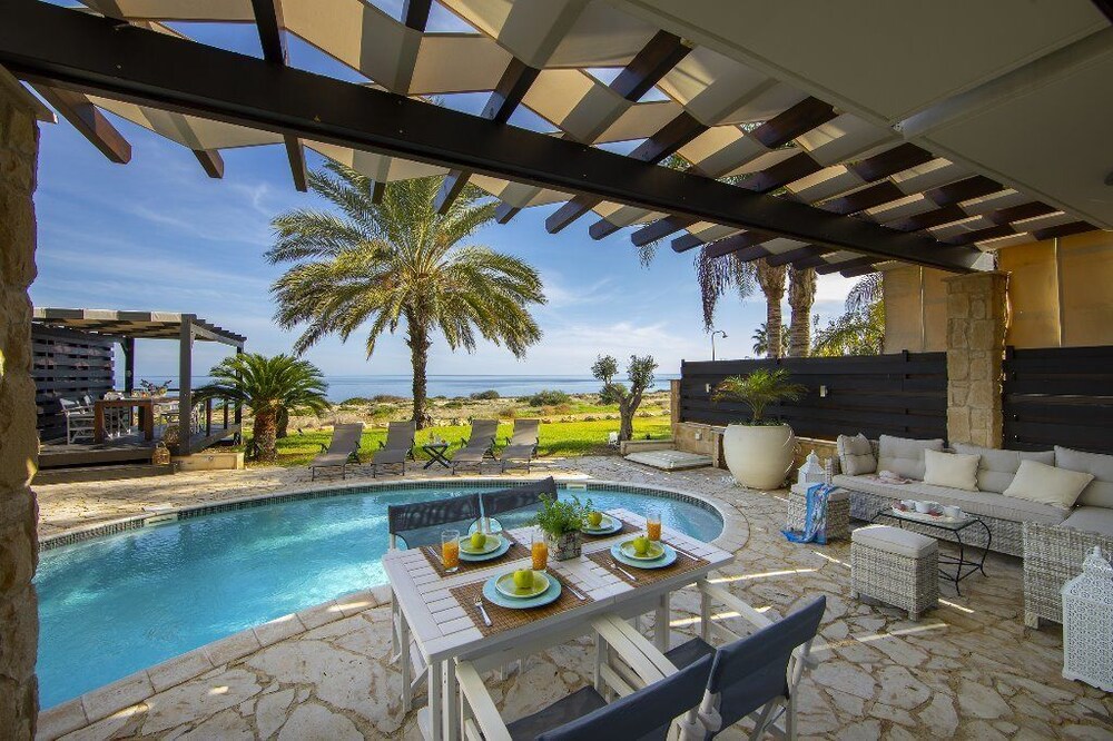 Protaras El Greco Seafront Villa Greco Mare — 4-Star Luxury Hotel in Protaras, Cyprus