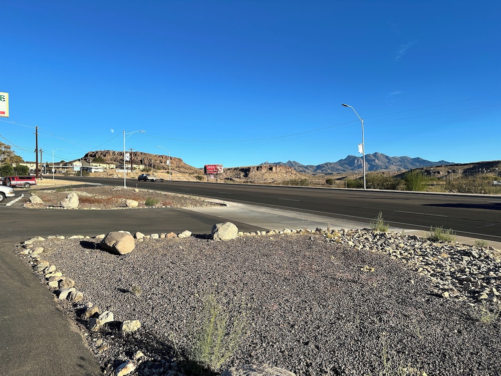 Ramblin Rose Motel - photo 19