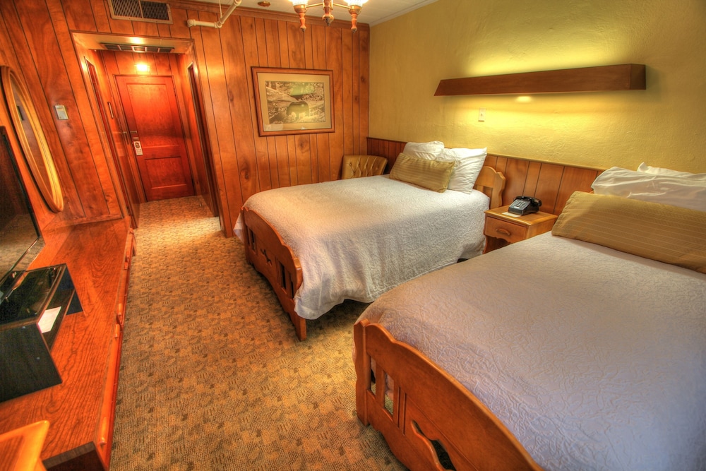 The Historic Gatlinburg Inn - photo 18