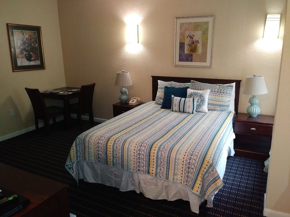 Athens Hotel Suites - photo 8