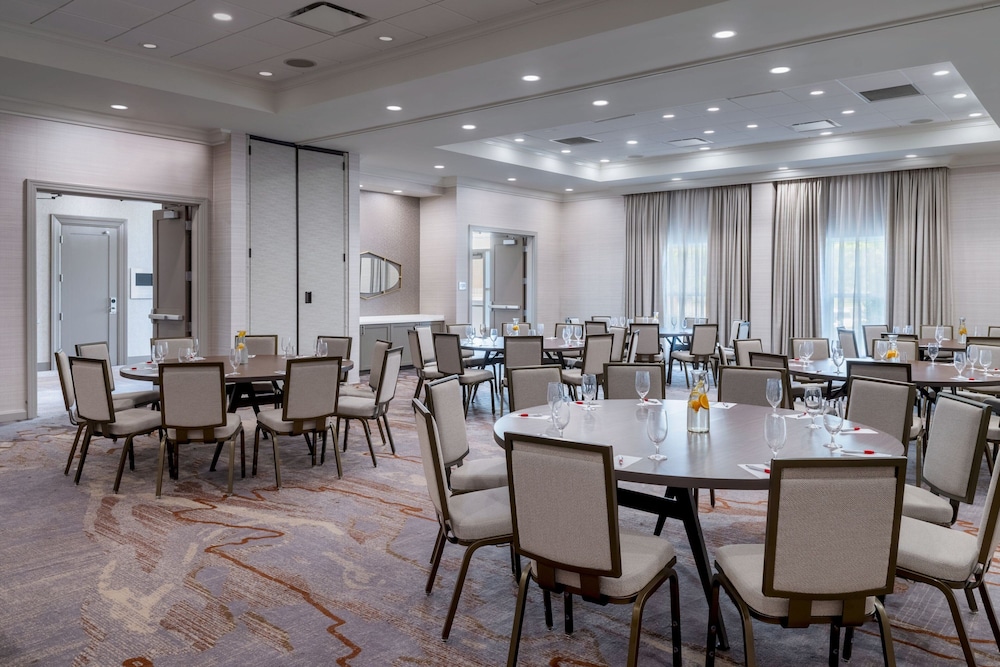 Marriott Macon City Center - photo 42