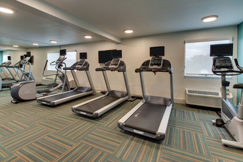 Holiday Inn Express Pittston Scranton Airport by IHG - photo 23