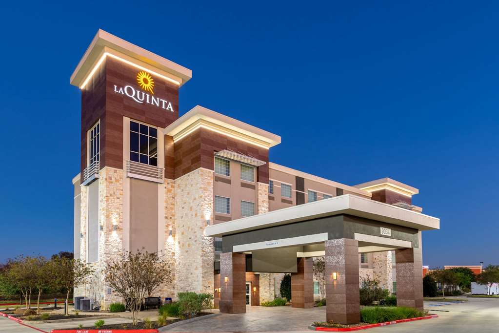 La Quinta Inn & Suites by Wyndham Houston NW Beltway8 WestRD - featured photo