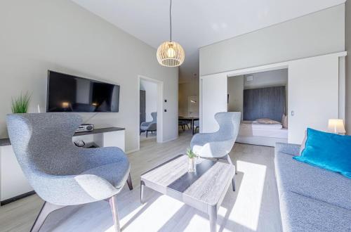 Vasco da Gama Suite Erleben Sie den Sonnenaufgang wie ein Seefahrer — 4-Star Luxury Hotel in Wustrow, Germany