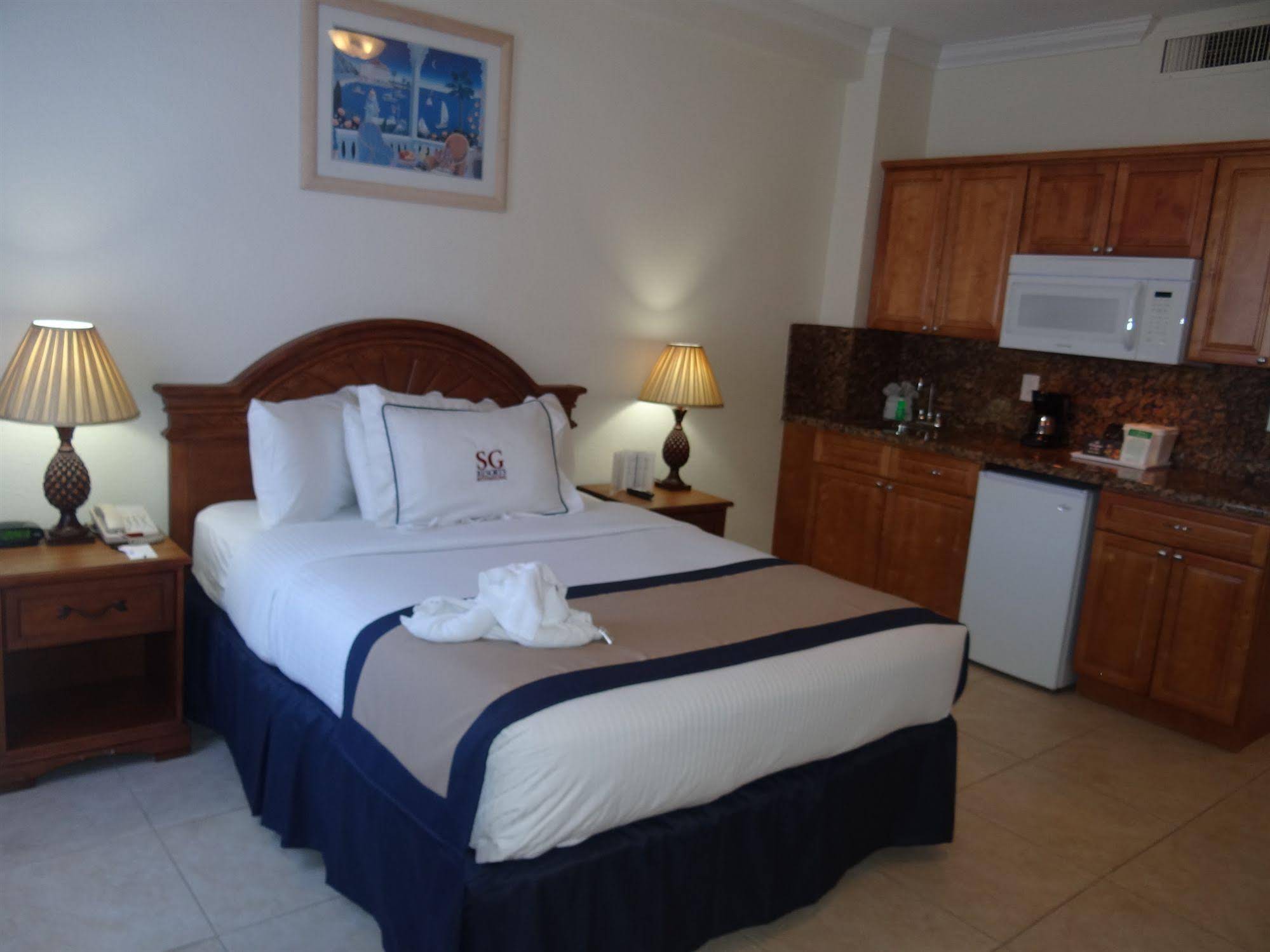 The Hollywood Beach Resort by RevMBE Consulting - photo 27