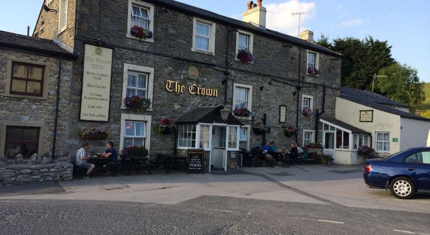 The Crown Hotel - carbon neutral hotel in Settle