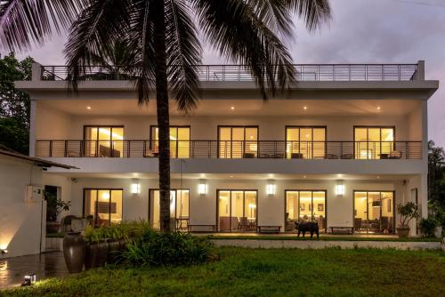 Ashore by Vista Beachfrom 6BHK ultra luxurious with Infinity pool SPA at Morjim — Morjim — photo 3