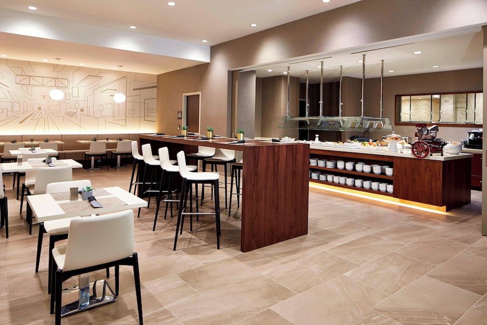 AC Hotel by Marriott Portland Downtown OR - photo 21