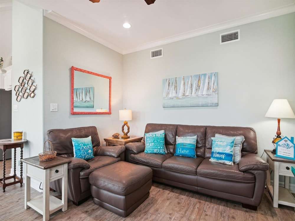 Adventure Awaits by Ryson Vacation Rentals — 4-Star Luxury Hotel in Galveston, United States
