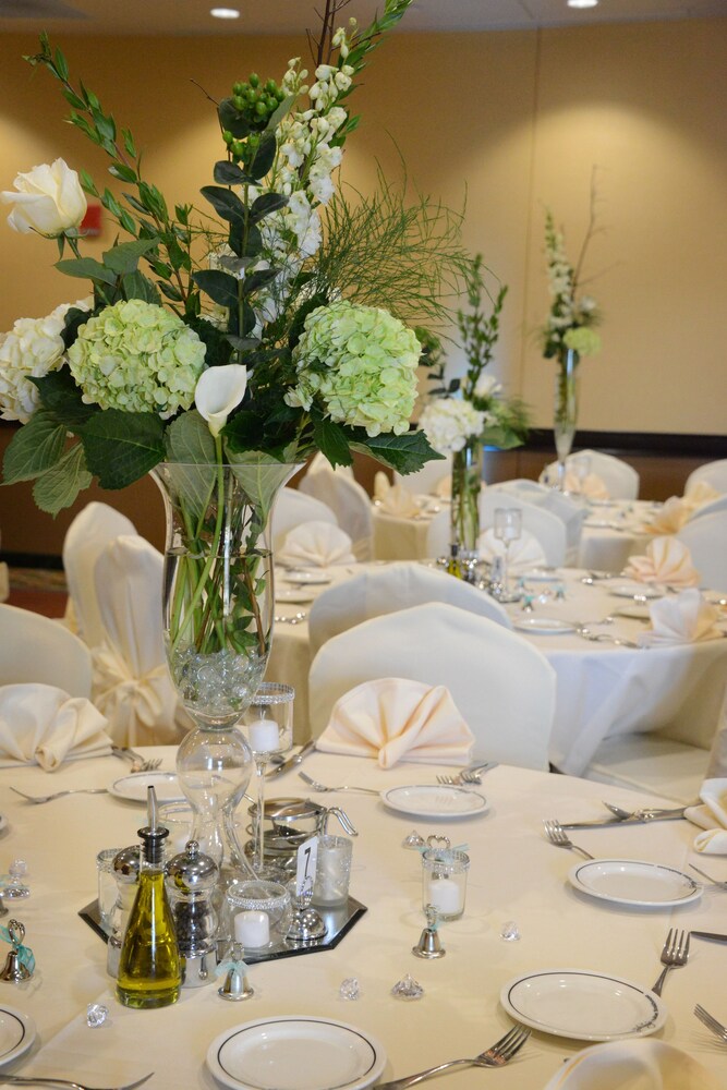 Holiday Inn Eau Claire South I 94 by IHG - photo 55