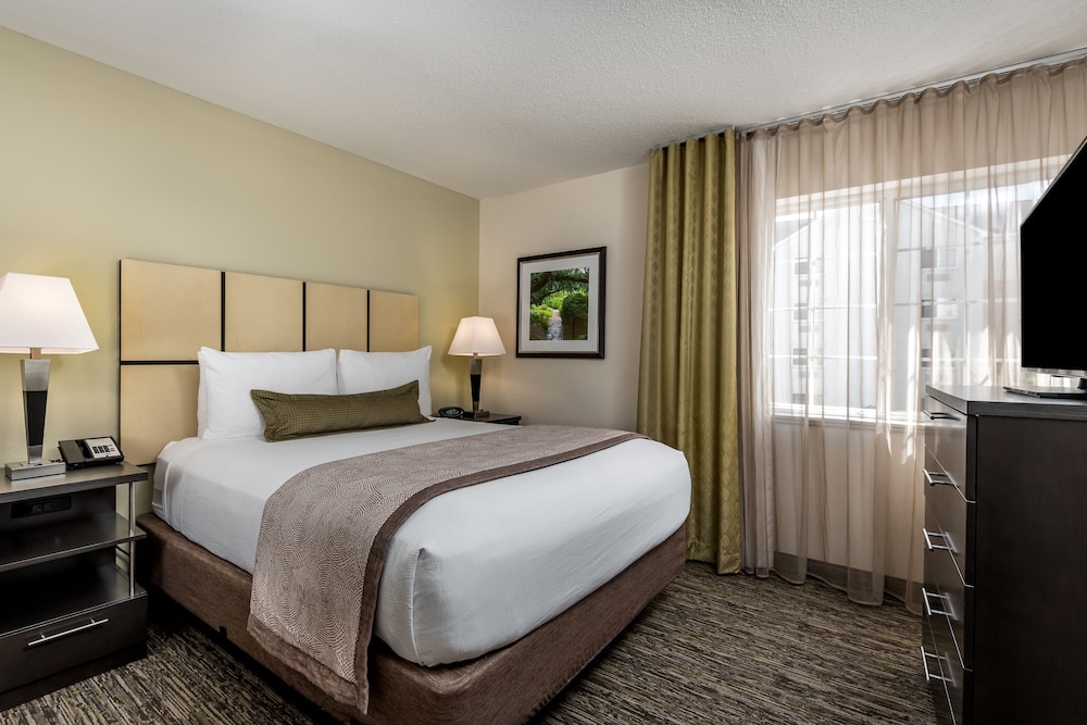 Candlewood Suites Washington Dulles Sterling by IHG - photo 14
