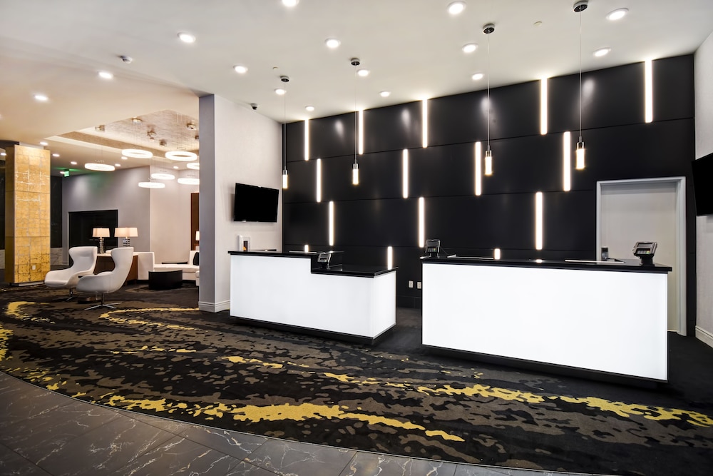 DoubleTree by Hilton Deadwood at Cadillac Jack's - photo 4