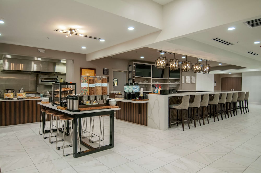 Hilton Garden Inn Jackson Clinton - photo 43