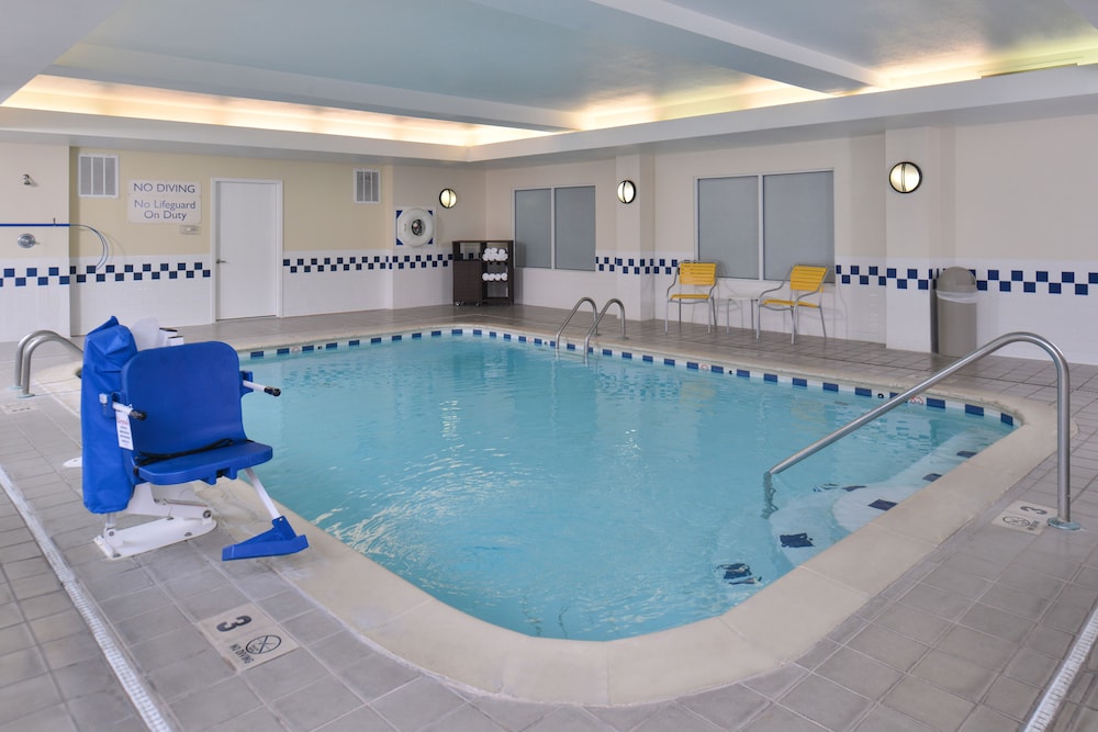 Fairfield Inn & Suites by Marriott Gulfport - photo 22