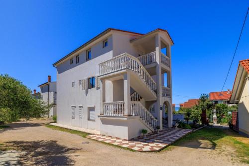 Rooms Mande in Rab, Croatia