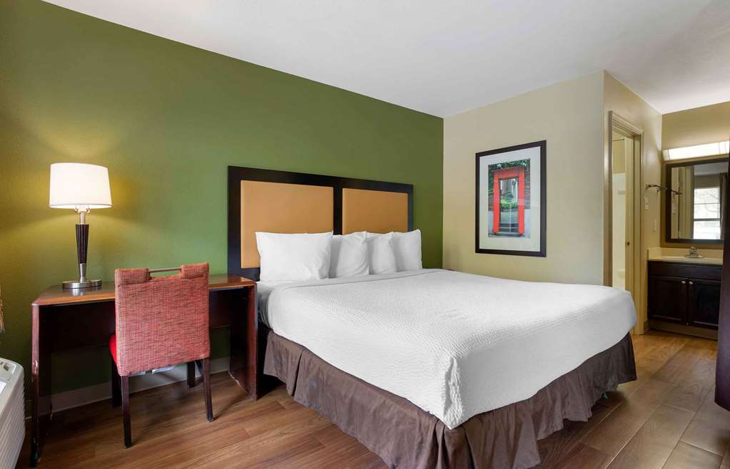 Extended Stay America Phoenix Chandler E. Chandler Blvd. - photo 33