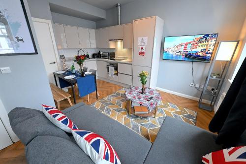 1 Bedroom Flat In Wood Green Piccadilly Line — 4-Star Luxury Hotel in London, United Kingdom