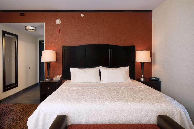 Hampton Inn Lewiston Auburn - photo 78