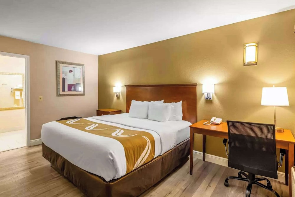 Quality Inn Quincy Tallahassee West - photo 30