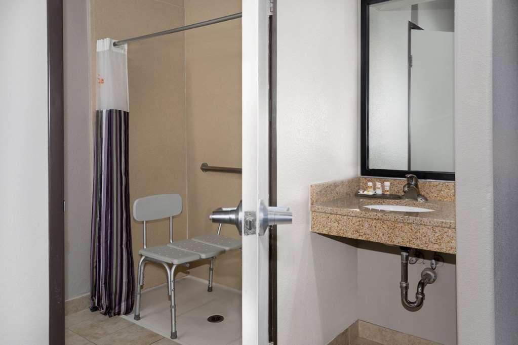 Baymont by Wyndham Henderson Northeast Denver - photo 25