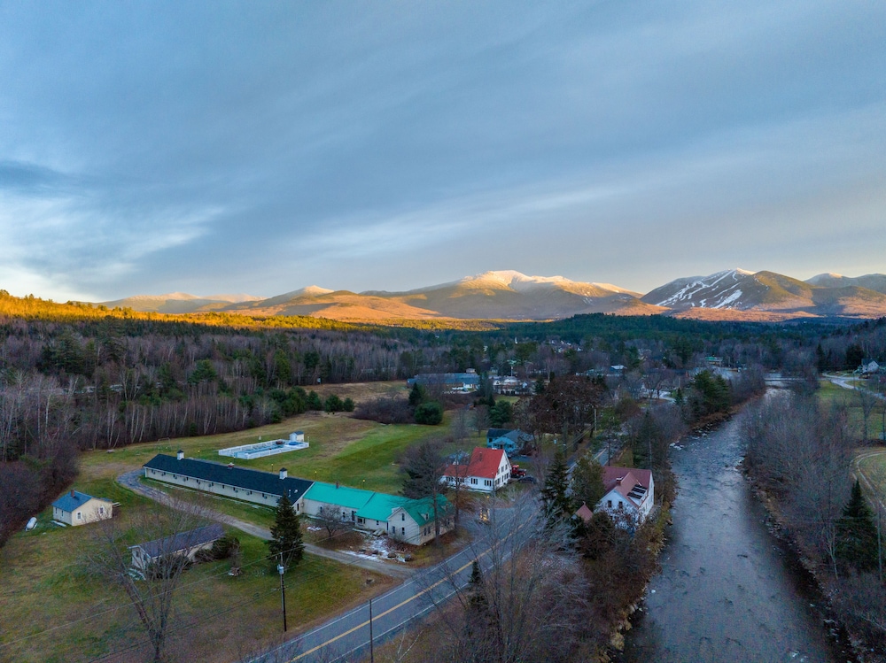 Gale River Motel - photo 63